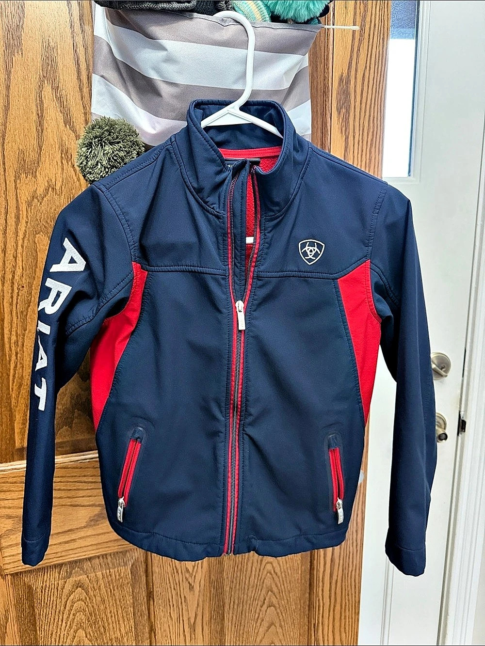 Ariat Team Softshell Jacket Blue & Red youth Medium/10
